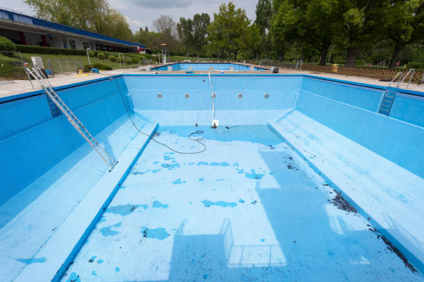 Best Emergency water damage restoration  in Basehor, KS